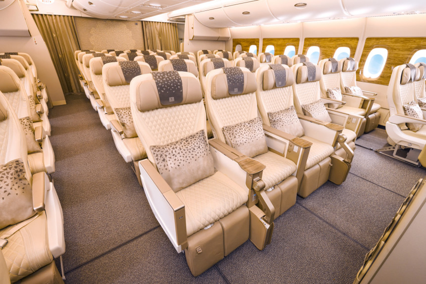 Emirates proyecta extender su clase Premium Economy a 99 destinos mundiales